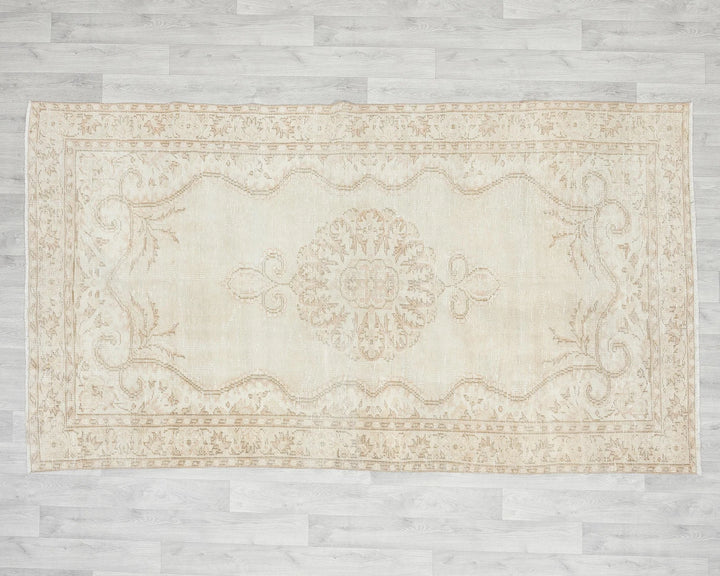Multicolor Turkish Oushak Rug 4'10" x 8'1" Hand-Knotted view 9