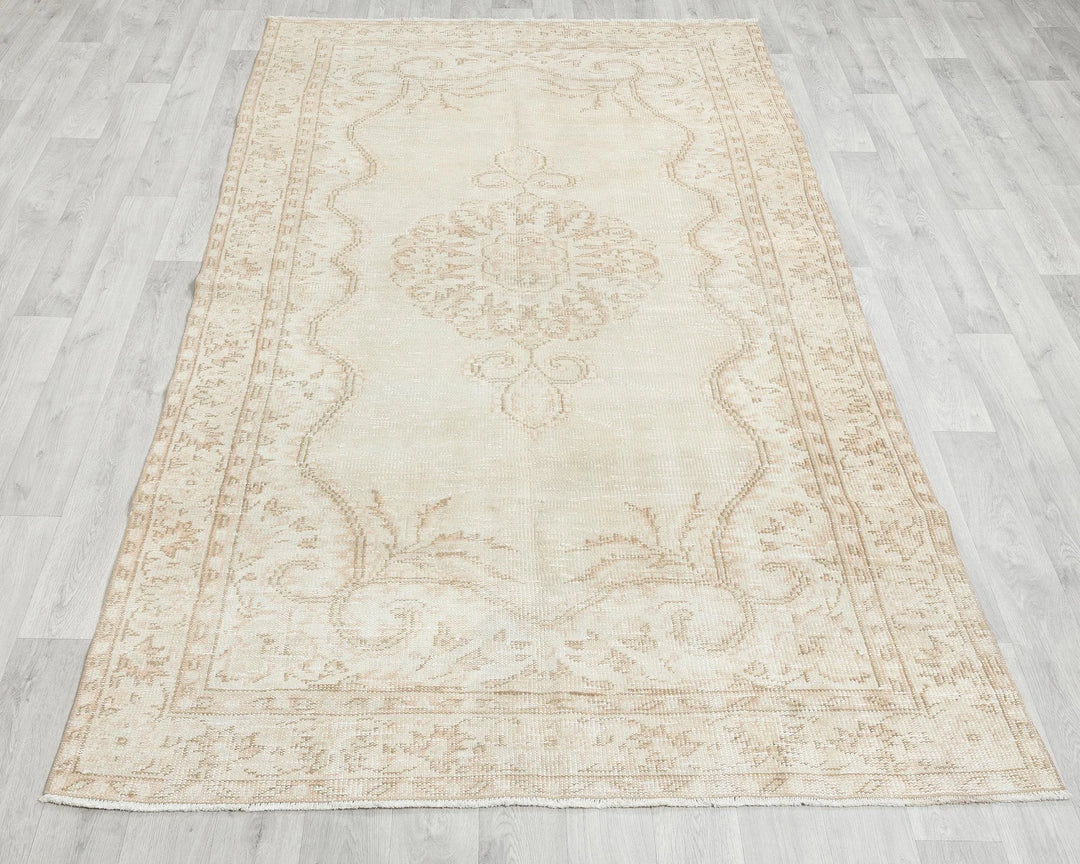 Multicolor Turkish Oushak Rug 4'10" x 8'1" Hand-Knotted reverse