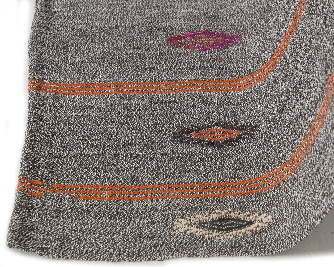 Gray Kilim Rug 5' 7" x 9' 2" | No. VR75236