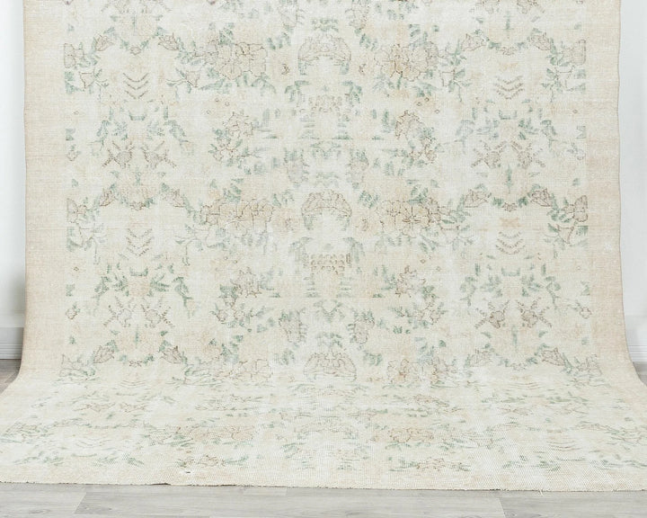 Beige Turkish Oushak Rug 6'8" x 9'7" Hand-Knotted | No. VR75359