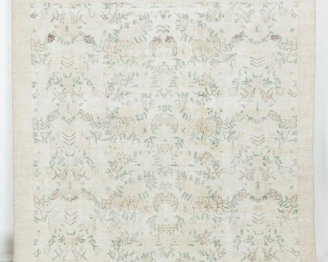 Beige Turkish Oushak Rug 6'8" x 9'7" Hand-Knotted | No. VR75359