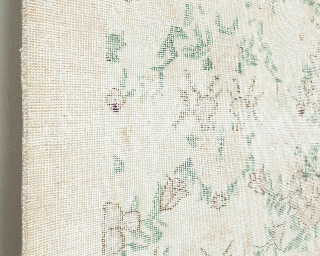 Beige Turkish Oushak Rug 6'8" x 9'7" Hand-Knotted | No. VR75359