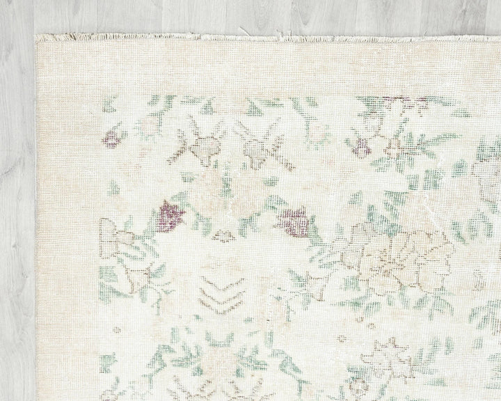 Beige Turkish Oushak Rug 6'8" x 9'7" Hand-Knotted | No. VR75359