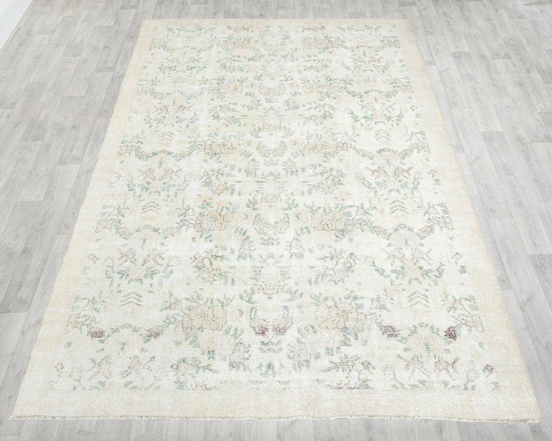 Beige Turkish Oushak Rug 6'8" x 9'7" Hand-Knotted | No. VR75359
