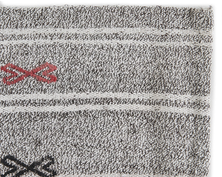 Gray Kilim Rug 5' 1" x 7' 1" | No. VR75459