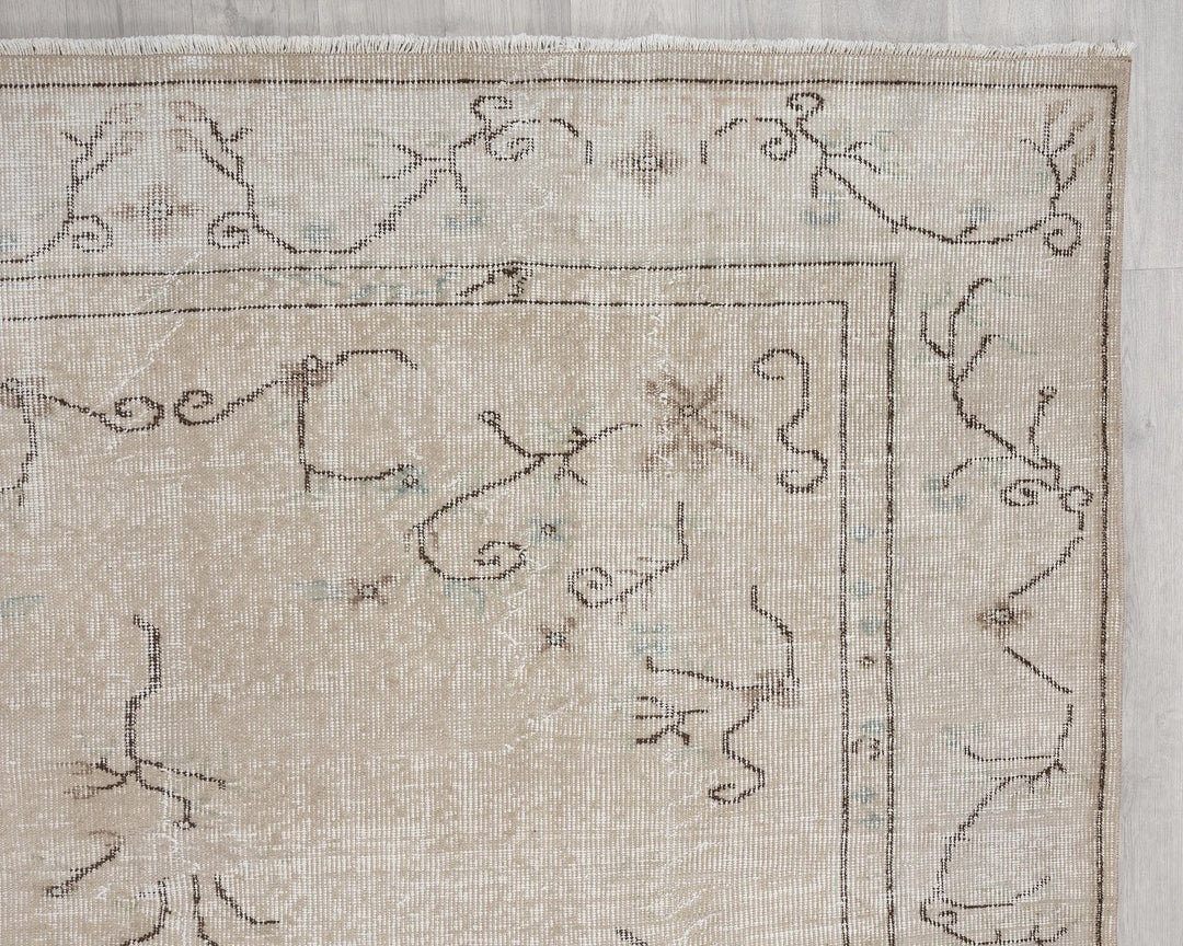 Beige Turkish Oushak Rug 6'3" x 9'8" Hand-Knotted | No. VR75650