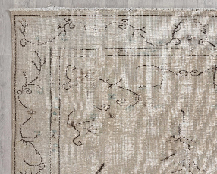 Beige Turkish Oushak Rug 6'3" x 9'8" Hand-Knotted | No. VR75650