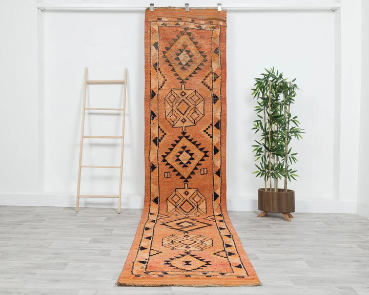 Multicolor Turkish Oushak Rug 2'8" x 12'2" Hand-Knotted | No. VR75879