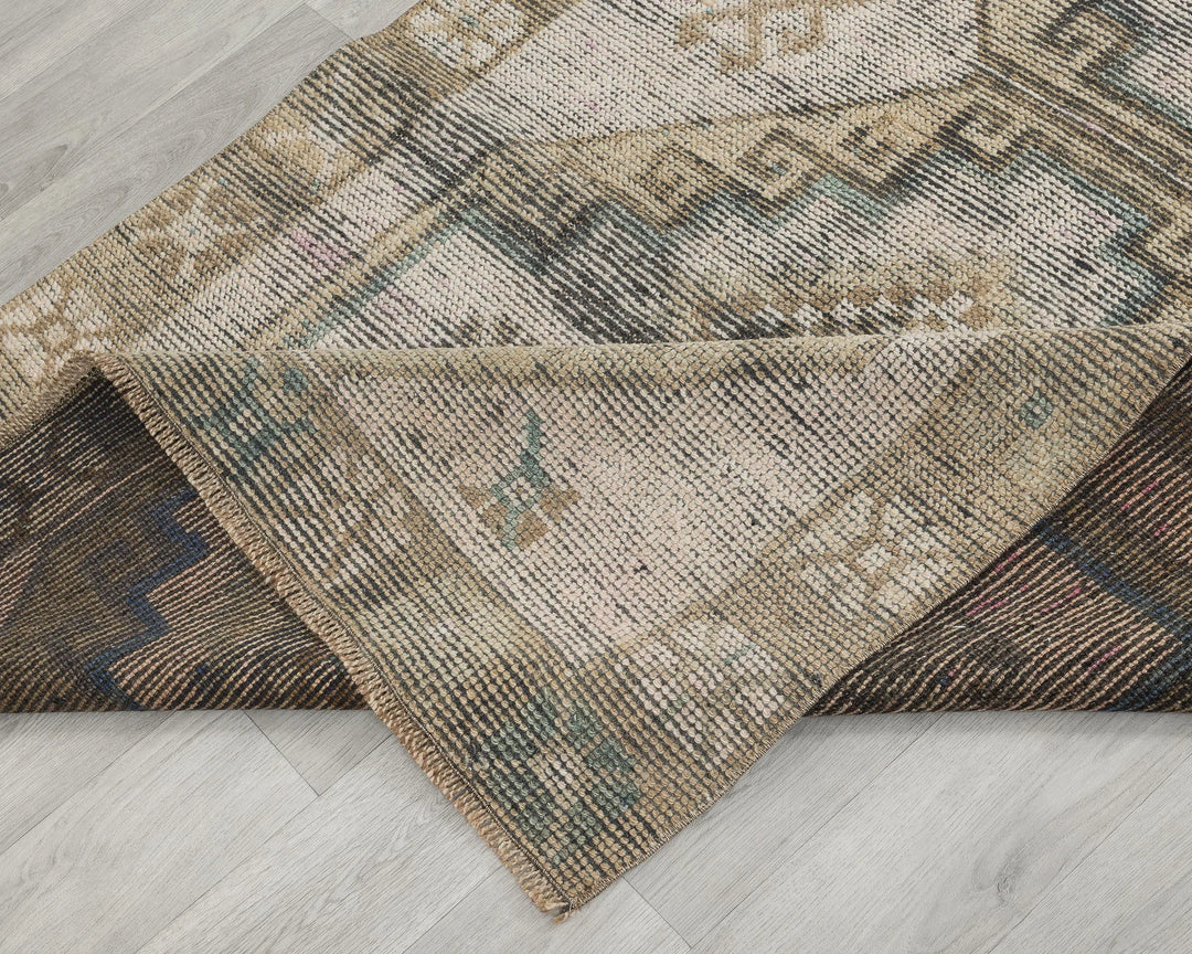 Beige Turkish Oushak Rug 3'9" x 10'6" Hand-Knotted | No. VR75925