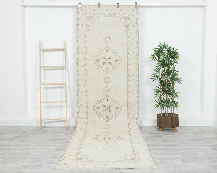 Beige Turkish Oushak Rug 3' 5" x 11' 4" Hand-Knotted | No. VR75966