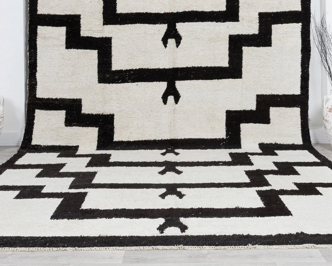 Black Vintage Turkish Rug 9' 5" x 12' 5" | No. VR76038