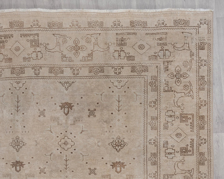 Beige Turkish Oushak Rug 8' 5" x 11' 7" Hand-Knotted | No. VR76154