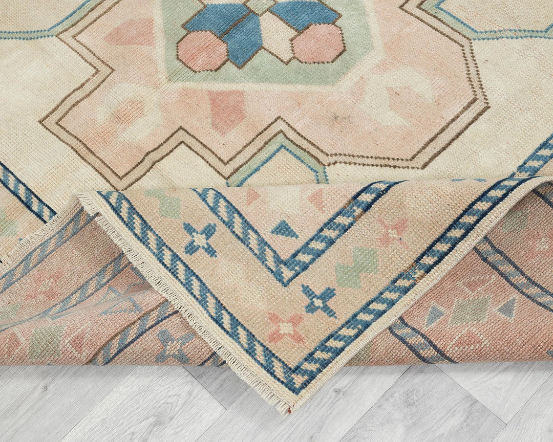 Multicolor Turkish Oushak Rug 5' 8" x 7' 7" Hand-Knotted | No. VR76164