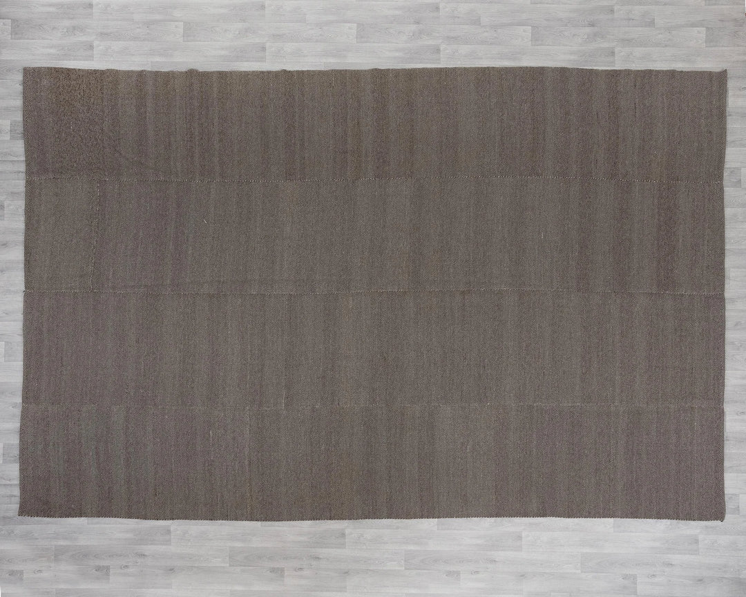 Brown Kilim Rug 8' 10" x 13' 1" | No. VR76206