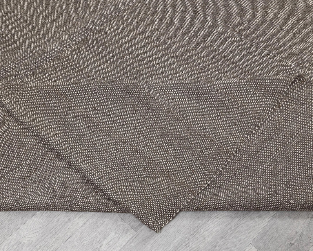 Brown Kilim Rug 8' 10" x 13' 1" | No. VR76206