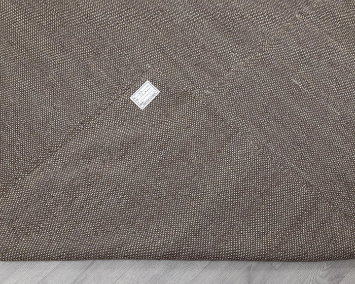 Brown Kilim Rug 8' 10" x 13' 1" | No. VR76206