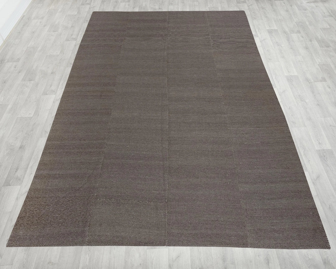 Brown Kilim Rug 8' 10" x 13' 1" | No. VR76206