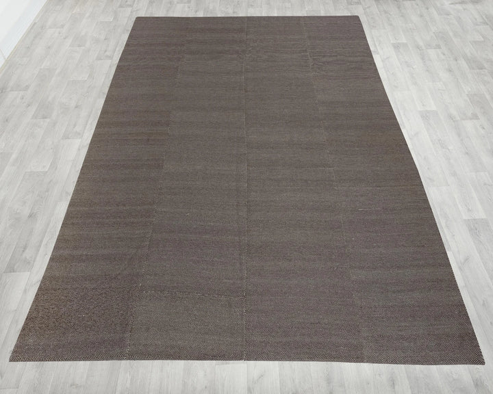 Brown Kilim Rug 8' 10" x 13' 1" | No. VR76206
