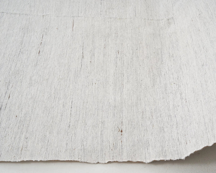 White Kilim Rug 6' 8" x 9' 5" | No. VR76263