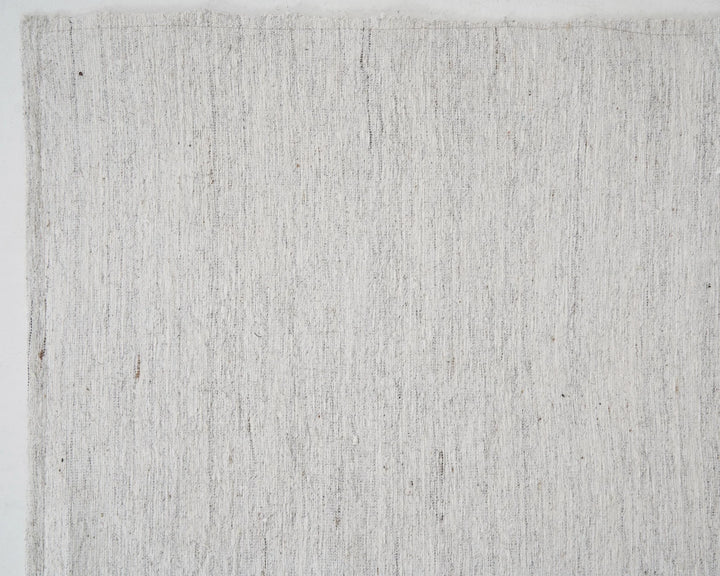 White Kilim Rug 6' 8" x 9' 5" | No. VR76263