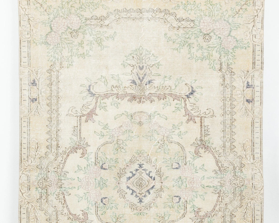 Beige Turkish Oushak Rug 4' 10" x 8' 1" Hand-Knotted | No. VR76747