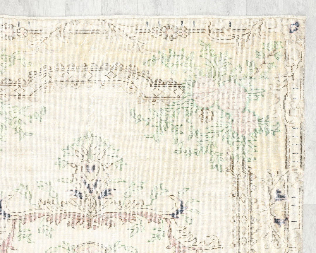 Beige Turkish Oushak Rug 4' 10" x 8' 1" Hand-Knotted | No. VR76747