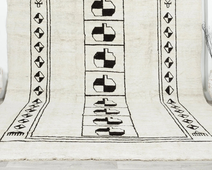 White Vintage Turkish Rug 10' 2" x 12' 4" | No. VR76768