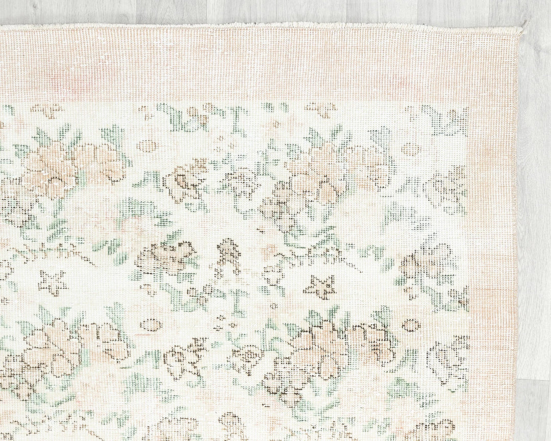 Beige Turkish Oushak Rug 6' 5" x 10' 7" Hand-Knotted pattern