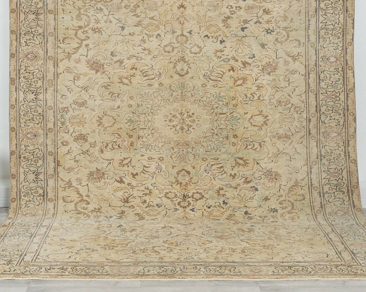 Multicolor Turkish Oushak Rug 6'7" x 9'8" Hand-Knotted | No. VR77091