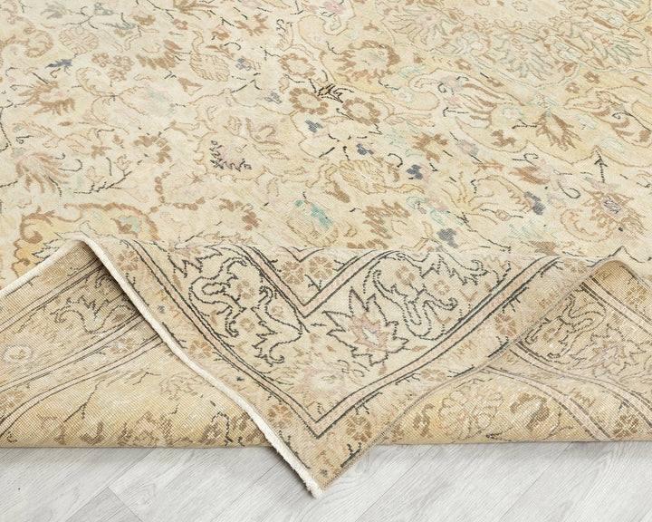 Multicolor Turkish Oushak Rug 6'7" x 9'8" Hand-Knotted | No. VR77091