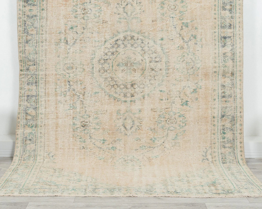 Beige Turkish Oushak Rug 5'6" x 9' Hand-Knotted | No. VR77165
