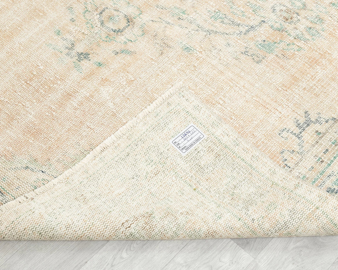 Beige Turkish Oushak Rug 5'6" x 9' Hand-Knotted | No. VR77165