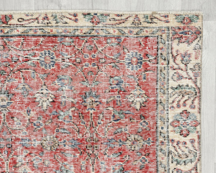 Red Oushak Rug 4' 6" x 7' 4" | No. VR77461