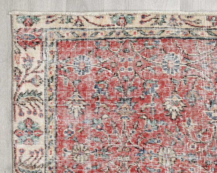 Red Oushak Rug 4' 6" x 7' 4" | No. VR77461