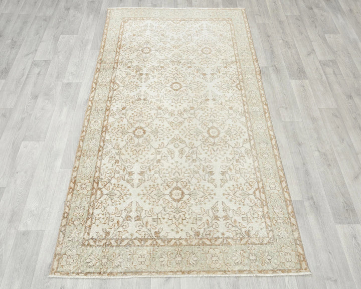 Beige Turkish Oushak Rug 4' x 7' 8" Hand-Knotted | No. VR77504