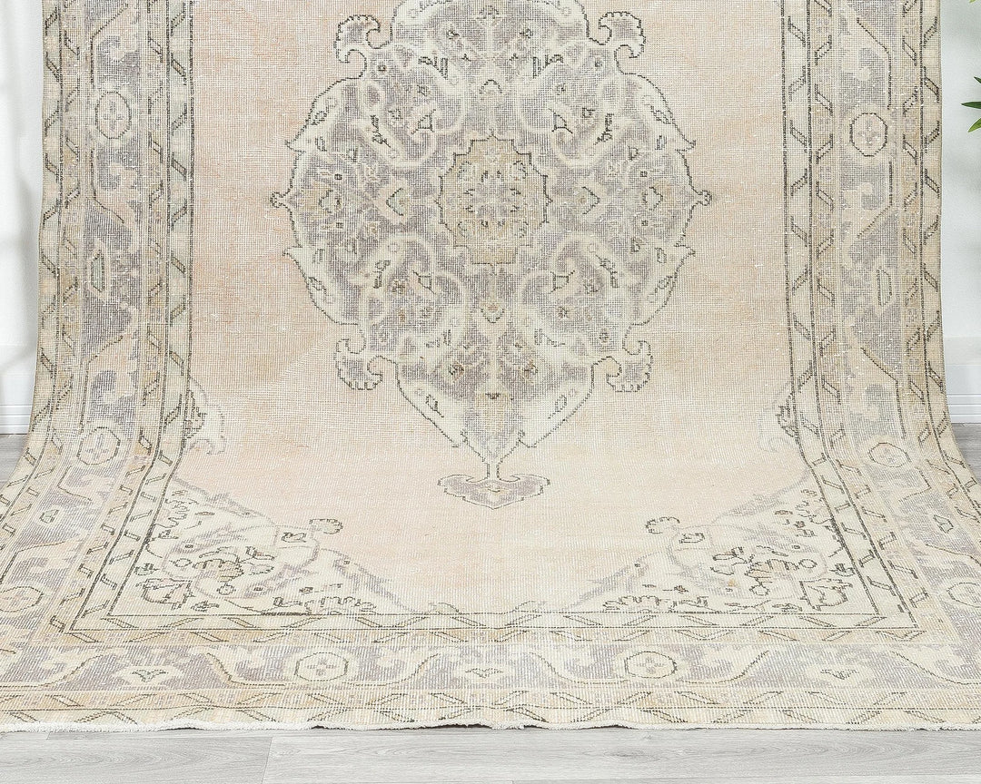 Multicolor Turkish Oushak Rug 6' 3" x 10' 6" Hand-Knotted detail