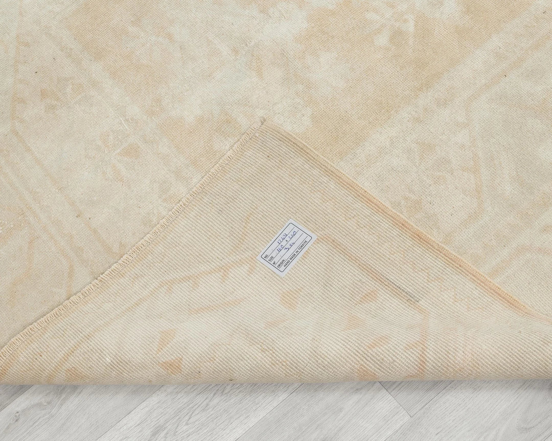 Beige Oushak Rug 5' 2" x 7' 11" | No. VR77534