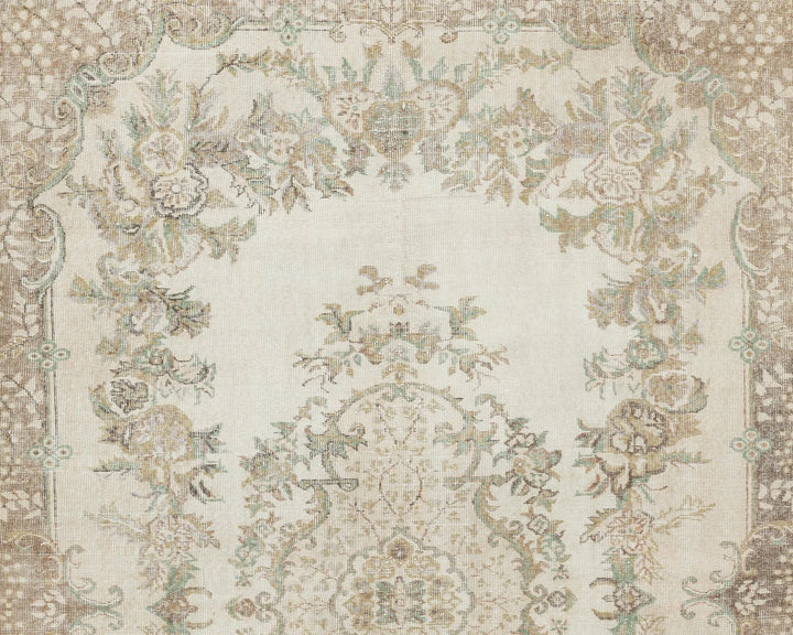Multicolor Turkish Oushak Rug 6'7" x 10'1" Hand-Knotted | No. VR77796
