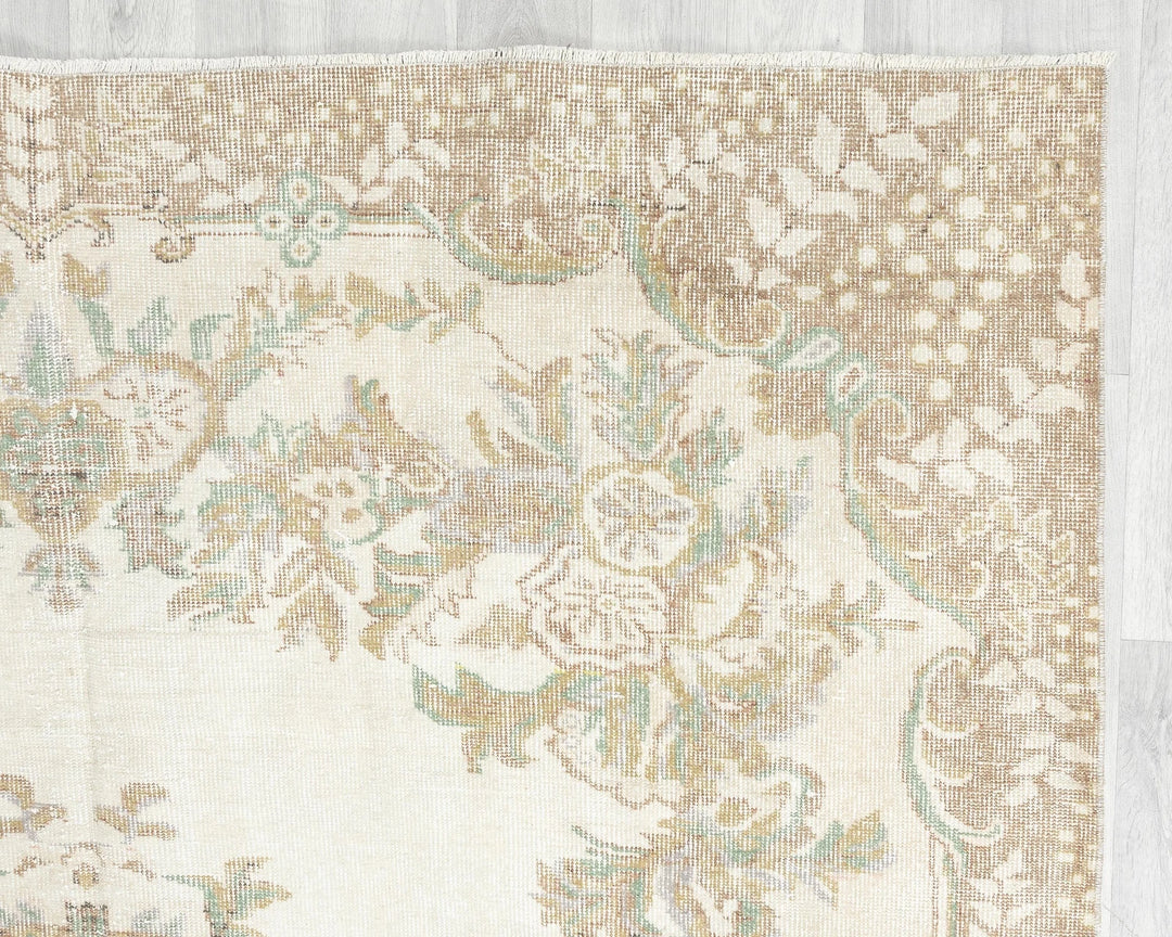 Multicolor Turkish Oushak Rug 6'7" x 10'1" Hand-Knotted | No. VR77796