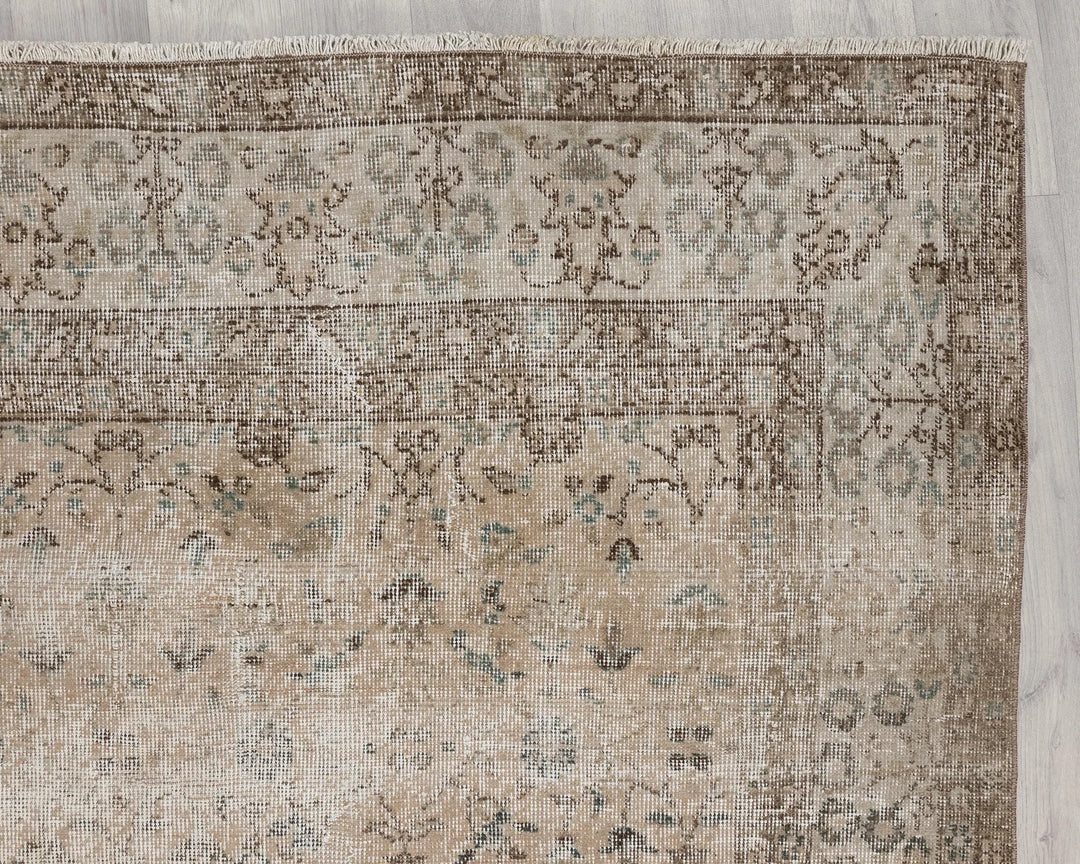 Beige Turkish Oushak Rug 7' 9" x 10' 6" Hand-Knotted | No. VR77938