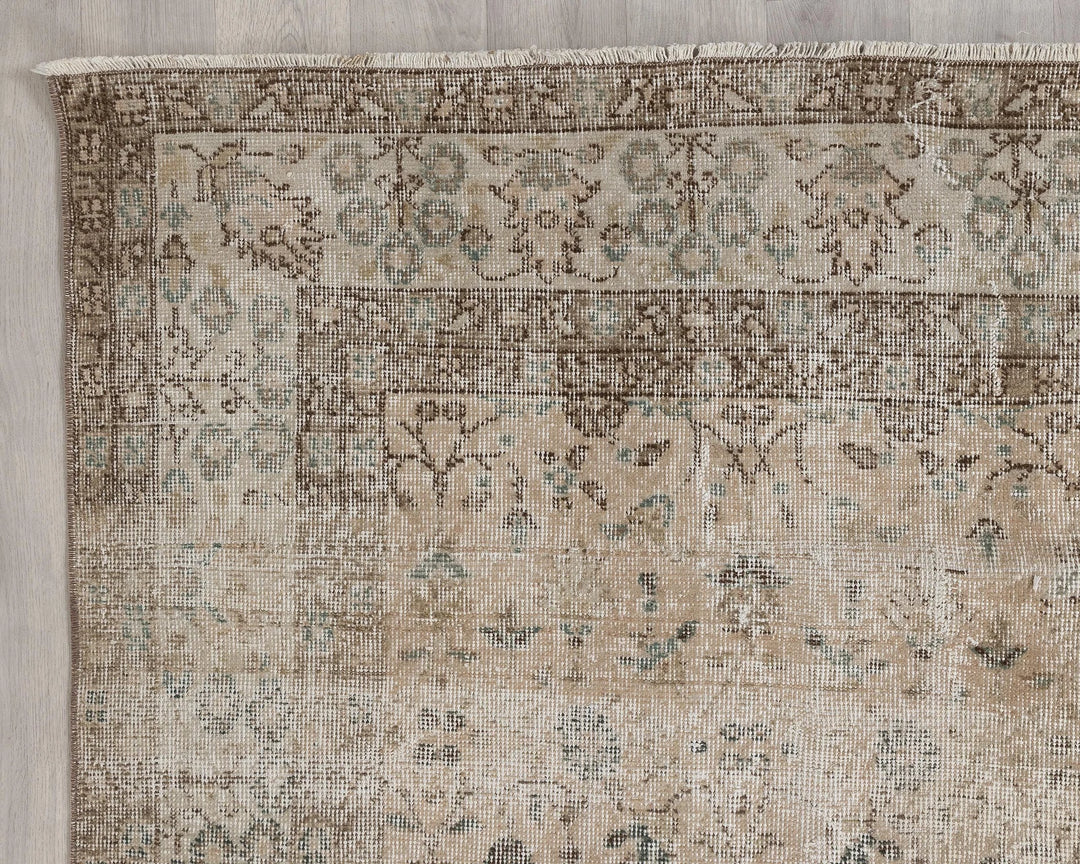 Beige Turkish Oushak Rug 7' 9" x 10' 6" Hand-Knotted | No. VR77938
