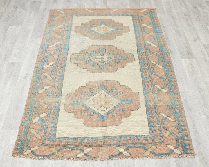 Oushak Rug 3' 10" x 5' 7" | No. VR78237