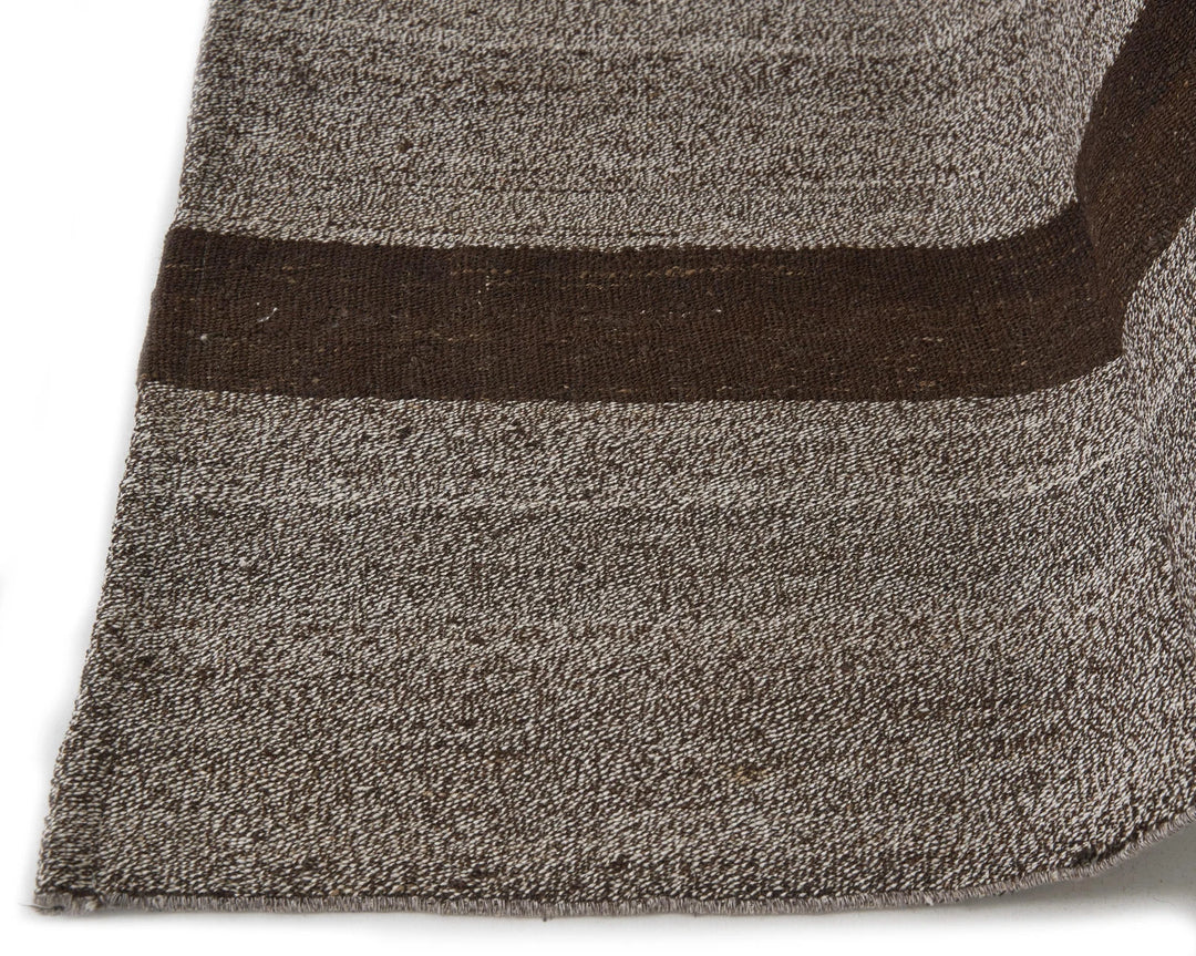 Black Kilim Rug 6' 5" x 8' 2" | No. VR78248