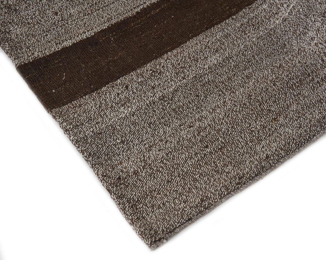 Black Kilim Rug 6' 5" x 8' 2" | No. VR78248