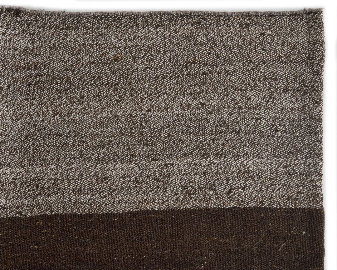 Black Kilim Rug 6' 5" x 8' 2" | No. VR78248