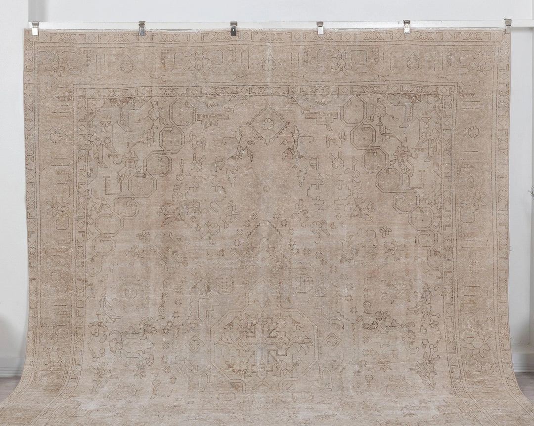 Beige Turkish Oushak Rug 9'6" x 12' Hand-Knotted | No. VR78449