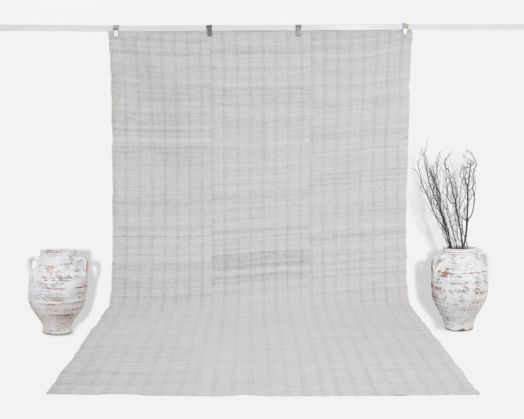 Gray Kilim Rug 5' 10" x 9' 2" | No. VR78507