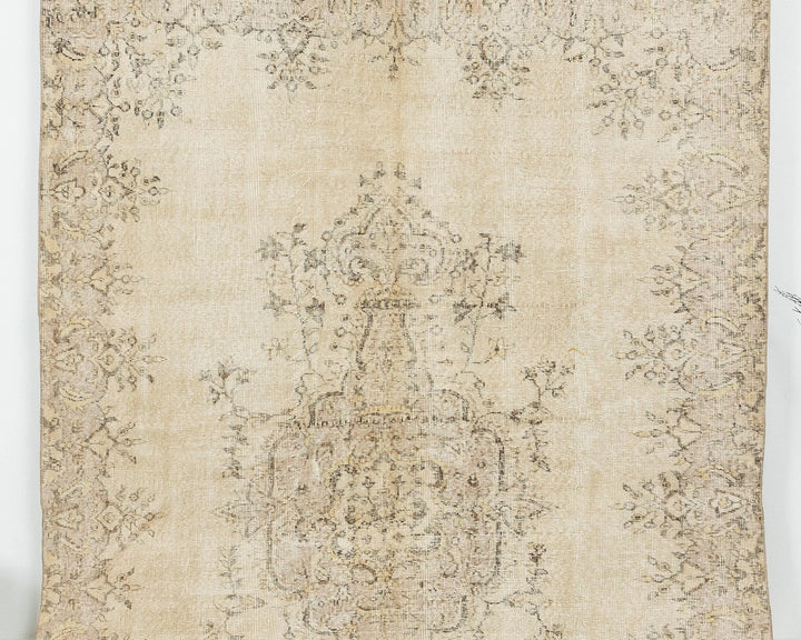 Multicolor Turkish Oushak Rug 6'7" x 9'5" Hand-Knotted | No. VR78851