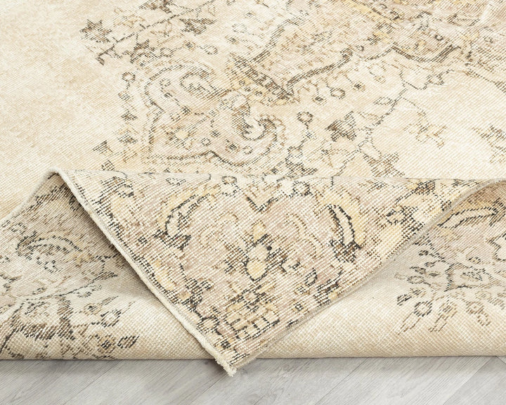 Multicolor Turkish Oushak Rug 6'7" x 9'5" Hand-Knotted | No. VR78851