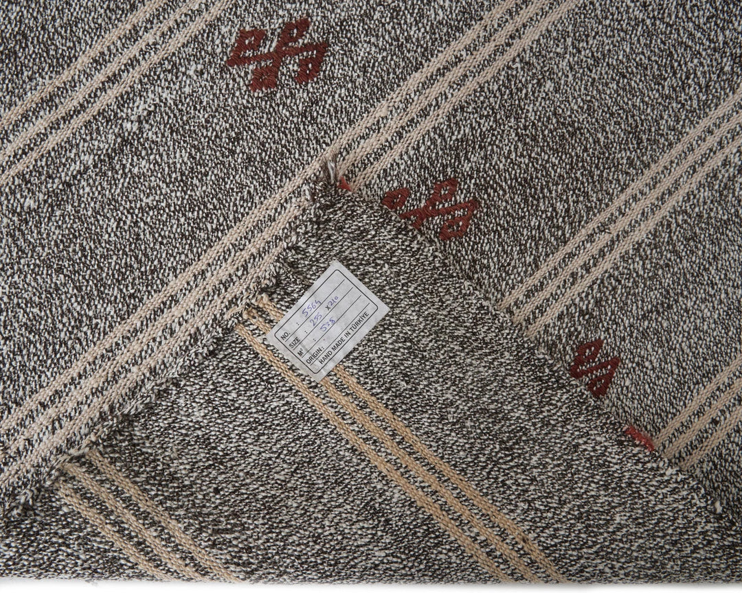 Gray Kilim Rug 6' 11" x 8' 4" | No. VR78886